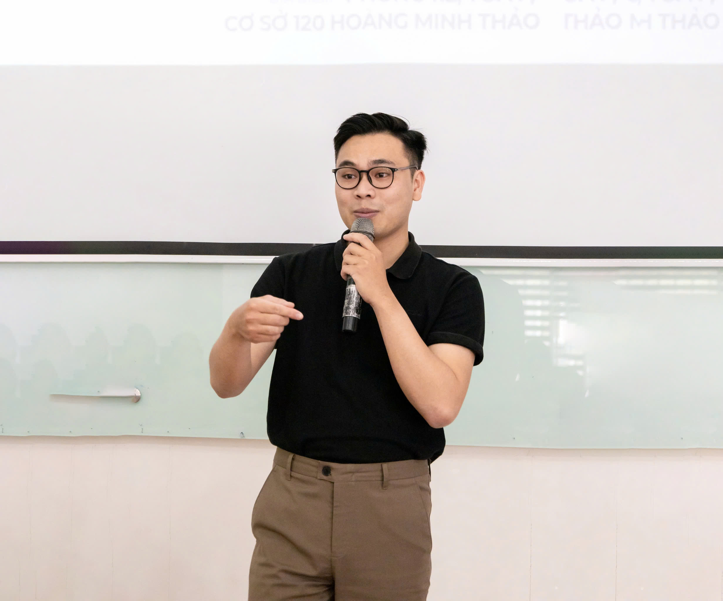 Tone of Voice Thương Hiệu: Cách Giọng Điệu Định Hình Cá Tính Thương Hiệu - Horus Agency